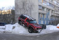 Этот?


Шевроле Тахо из 90-х.
Хороший аппарат))