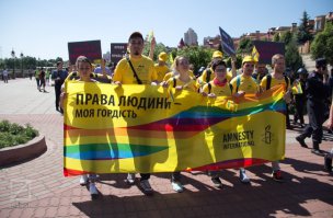 Нам до вашего пафоса, как до Марса.