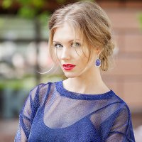 "Патриоты!" Хоть усритесь, хоть обминусуйтесь, но до нашей Криски Асмус всем этим пендосским курицам без вариантов.