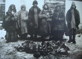 Ужас в чёрно-белых фотографиях... Голод Поволжья в 1921-1922 г.г. Людоеды...