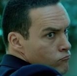 Если губы сделать вот так - герой кажется круче!!!