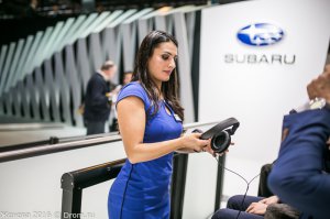 а этот транссвистит как сюда попал ?