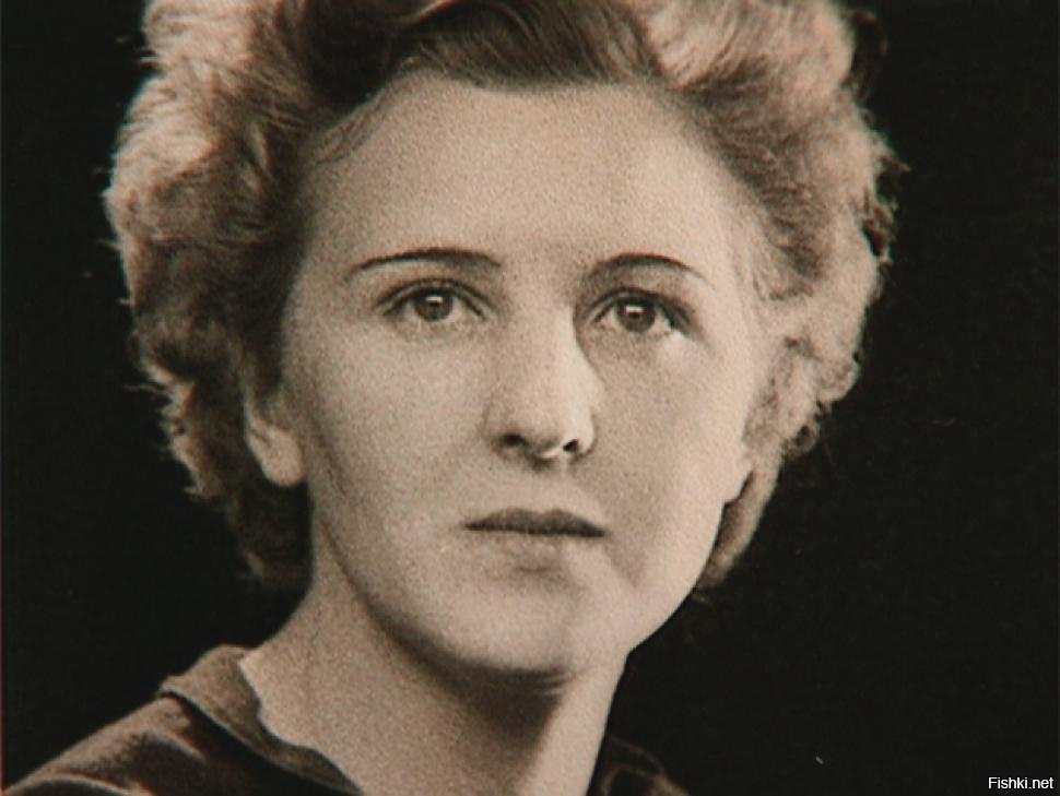 И ей наверное тоже хотелось подарков