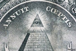 Экологичнее 
Это всё равно как сравнивать топор с гильотиной со стороны облегчения труда палача. 
Лёш, нас не считают за разумных существ как раз из за наших учёных, закакавших обществу мозг научным материализмом. 
Почему в квартирах вытяжка вентиляции под потолком, а используется пропан, который тяжелей воздуха? 

Почему имея под рукой водород, мы ради углеводородов умираем в шахтах и обмораживаемся на севере? Буквально рубим сук на котором сидим, рвём недра матери Земли?

Потому что мы сами думать не умеем, и лишь имитируем мозговую активность соперничая в вычурнотости фраз в таких вот изданиях.