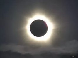 Экологичнее 
Это всё равно как сравнивать топор с гильотиной со стороны облегчения труда палача. 
Лёш, нас не считают за разумных существ как раз из за наших учёных, закакавших обществу мозг научным материализмом. 
Почему в квартирах вытяжка вентиляции под потолком, а используется пропан, который тяжелей воздуха? 

Почему имея под рукой водород, мы ради углеводородов умираем в шахтах и обмораживаемся на севере? Буквально рубим сук на котором сидим, рвём недра матери Земли?

Потому что мы сами думать не умеем, и лишь имитируем мозговую активность соперничая в вычурнотости фраз в таких вот изданиях.