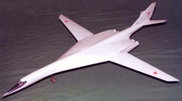 Туполеву отдали проект Мясищева М-18, разработанный раньше чем Б-1А.