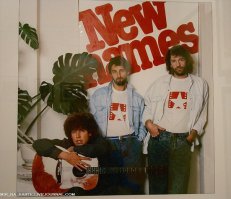 Мне сначала показалось, вместо Александра Абдулова - Игорь Тальков...