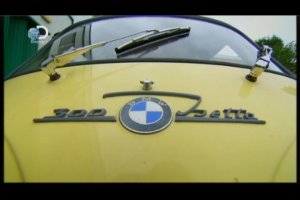 Почему это "не стали"? Очень даже выпускали. Серийно.