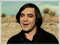 по мне этот з...(не совсем могу описать ту гамму чувств, которые вызывает этот антагонист). Напомню, по легенде он бывший киллер КГБ - буууууу