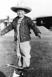 Школьные фотографии зарубежных рок-музыкантов