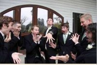 Кольца нет, это развод! Иначе с чего бы они так радовались?