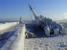 Бываеть ))
Правда последние 2 зимы были очень мягкими, потепление добралось что ли..