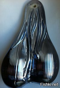 Экстремальное кормление кобр в питомнике