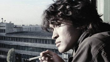 А мне нравится Алма-Ата (Алматы - это яблочное место), когда она была не перенаселенной, вокруг были поля, сады с "апортами", когда...