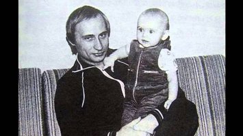 Известные люди в молодости