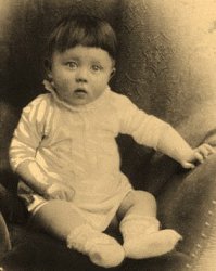 В молодости все симпатичные...