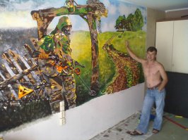 А у меня два сына с разницей в 10 лет....старший очень увлекался Сталкером....вот и решили как то расписать стену в этом духе...художником был мой старший брат, но порисовать пришлось всем! Сейчас под этой картинкой стоят две кровати! Сильно не бейте!