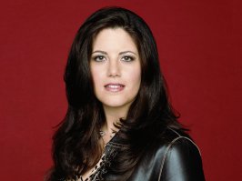 Хоть и не на камеру, но всё же!