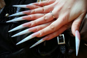 Японцы вывели искусство маникюра на новый уровень