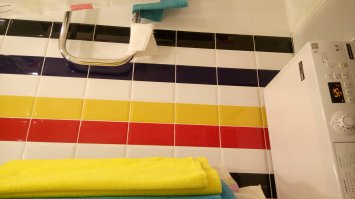 Оно знаете, всё таки чувствуется, что не сам делал))