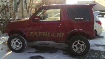Suzuki Jimny японский компромисс для водителя-экстремала