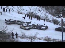 А прикинте-СНЕГ?!) Вот пример во Владике.. Это было бы эпично.