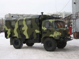 Да, наворотили... Для тех по чьему карману. Чтоб утром выехать, а ввечеру вернутся. А чтоб куда поглубже зарыться без тёплого кунга с печкой не обойдёшься, но это не для жирных боровов...