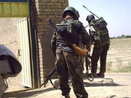 Огнем, штыком и прикладом