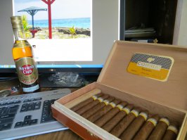 ездил на Кубу в том году. Хорошо там, но как ни странно очень дорого