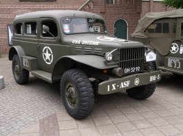 Додж 3/4 - зачётный автомобиль, особенно в цельнометаллическом кузове...