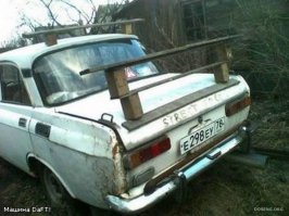 Выдвижные спойлеры на спортивных автомобилях в действии