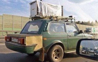 Пять автомобилей, похожих на конвейерный брак