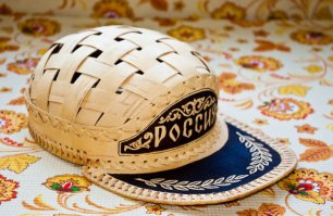 мастера делали .