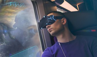 НАШ ОТВЕТ: Российская компания Fibrum изобрела и уже продает по цене шлем виртуальной реальности, по сути, представляющий собой ответ устройствам зарубежных производителей В качестве экрана используется экран вашего смартфона, Вам не придется покупать дорогостоящие компьютеры. Никаких проводов и возможность подключения любых аксессуаров, джойстиков, наушников. Шлем виртуальной реальности Fibrum Pro можно купить за цену от 7000 рублей, то есть от 100$.