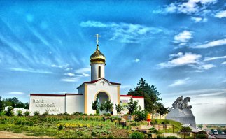 Наберите "Поле казачьей славы Кущёвская", много красивых фотографий