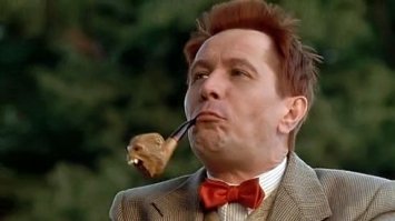 Вчера смотрели фильм с его участием.