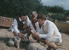 Не каждый может заглянуть в консервную банку.