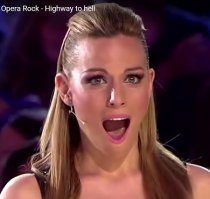 Оперная певица и ACDC Highway To Hell