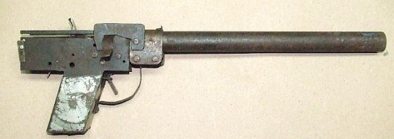 Суперквазиультрамегааннигилятор "Мегатрон смерти -6001А"
Уничтожает всё живое в радиусе 10 парсеков. При переключении в режим "неживое" расщепляет на атомы всё, начиная от тапочек и танков и заканчивая галлактическим флотом Денериан. Подходит для дистанционного раздевания девушек или колки грецких орехов. При присоединении штыка "Пронзатель 2500", длинной 15 метров, незаменим в ближнем бою или в качестве шампура на мангале. Топит подводные лодки, сбивает самолёты и ракеты только за счет наведения в сторону цели. Естественно самая секретная разработка армии сша. 

Тссс. Я вам по секрету рассказал. Тссс. Никому ни слова.