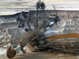 и никто даже не подумал о том что кто то до землян тут поработал. инопланетяне были на 3емле! и да, пришельцы разные, есть и такие как мы, агрессивные потребители. и не надо меня парит про пояс астероидов, не надо!