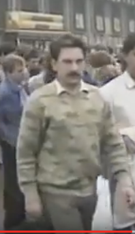 Если ты про этого,  это не Листьев.