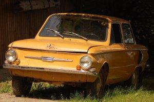 Это мы в Пярну ездили летом. Снимали домик для отдыха, так там мужик советской техникой болеет и коллекционирует ее.