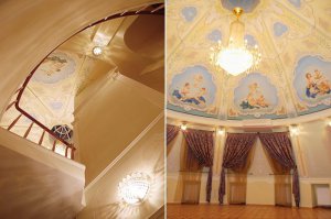 Дом-яйцо — здание-достопримечательность в Москве. Отличается необычной яйцевидной формой. Считается одним из наиболее ярких воплощений «лужковского стиля» московской архитектуры.

Общая площадь составляет 400 м²

В здании есть подземный гараж, из которого есть вход на первый этаж и в лифт. В доме пять комнат. На первом этаже находится прихожая, холл и сауна. На втором — кухня со столовой, комната для прислуги и санузел. На третьем — жилая комната. На четвёртом — комната купольной формы.