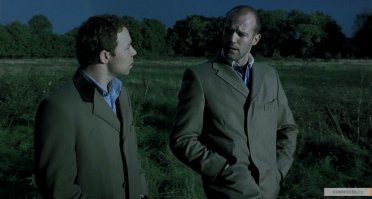 И как тут не вспомнить незабвенное "Ты не боишься отстрелить себе яйца, когда присядешь?"