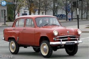 Не считая ряда конструкторских нововведений (например, двухступенчатая раздаточная коробка) новый внедорожник во многом копировал Москвич-402. В первом квартале 1957 года Москвич-410 была запущен в серийное производство.

Массовая эксплуатация 410-го выявила ряд дефектов (см. Дефекты конструкции), поэтому практически сразу на МЗМА были начаты работы по созданию совершенно нового полноприводного «Москвича». Первый опытный образец был собран в 1957 году. Как внешне, так и конструктивно прототип напоминал американский джип Willys MB. В 1958 году кузов был изменен — прототипу с брезентовым откидным верхом был присвоено имя «Москвич-415». В 1960 году была сконструирована модель с цельнометаллическим кузовом — Москвич-416.

В 1961 году, со сменой руководства МЗМА, были изменены приоритеты. Руководством завода была принято постановление о прекращении разработки семейства вездеходов и увеличении производства Москвича-407, пользующейся спросом на Западе. 415-й и 416-й так и не были запущены в серию.