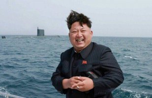 Ким Чен Ын принимает испытания по степени защиты боеголовки