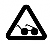 у этого водителя там слепая зона