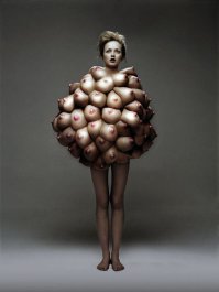 Тебе такую подавай?)