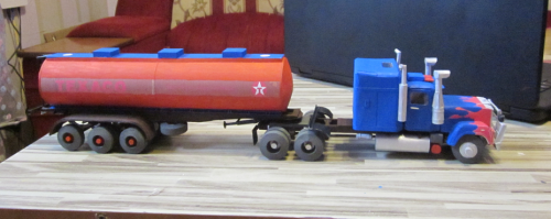 Мой Макк. Сам сделал.