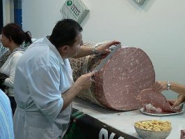 Эта еда сама не прочь вас сожрать!